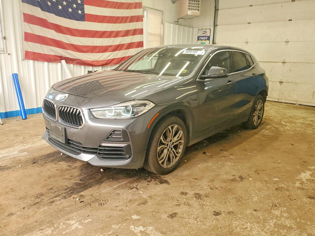 2021 BMW X2 xDrive28I - zdjęcie główne