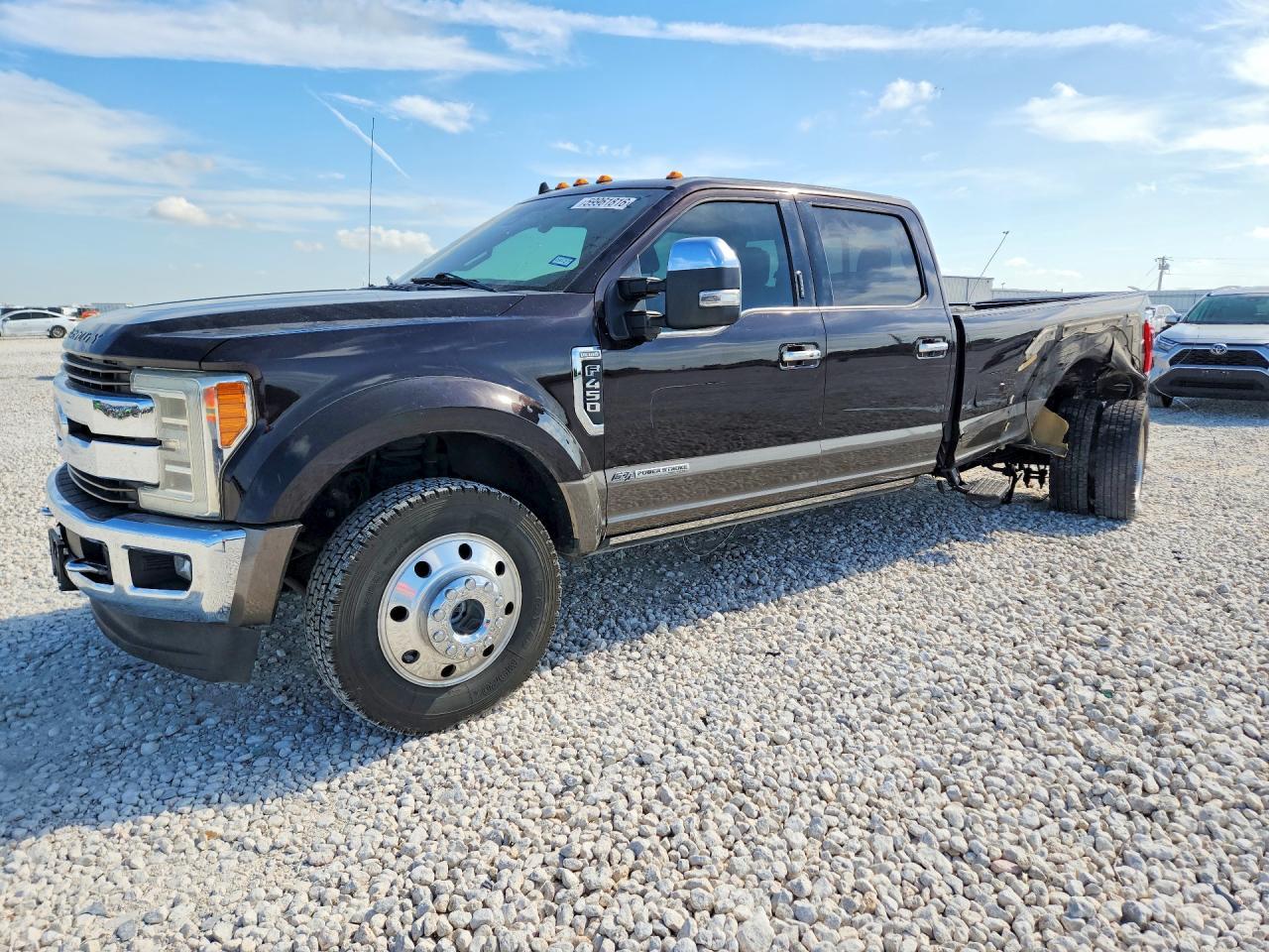 2019 Ford F450 Super Duty - zdjęcie główne