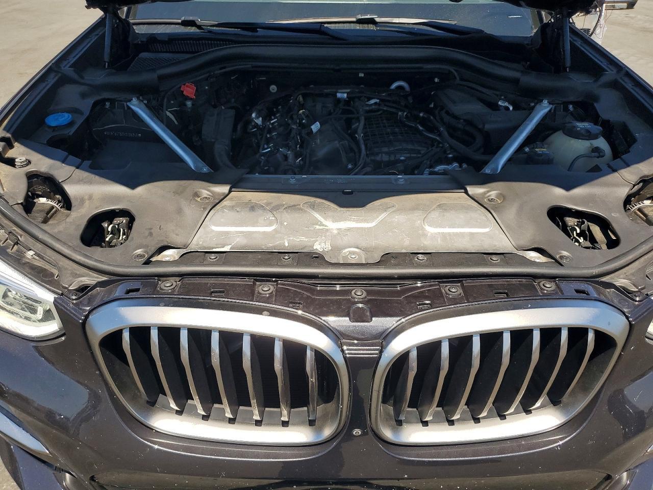 2019 BMW X3 xDrivem40I - zdjęcie 11