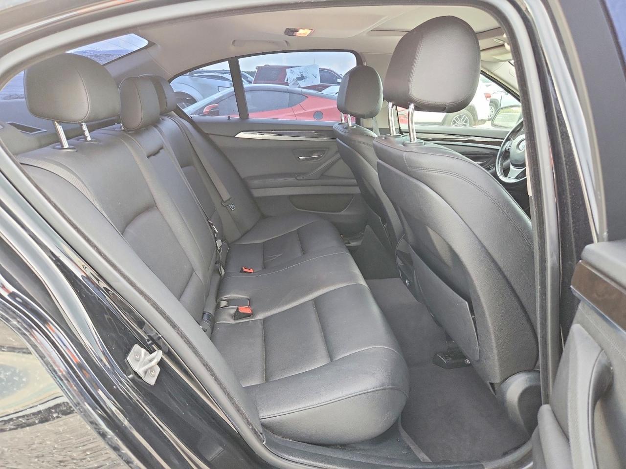 2016 BMW 528 I - zdjęcie 10