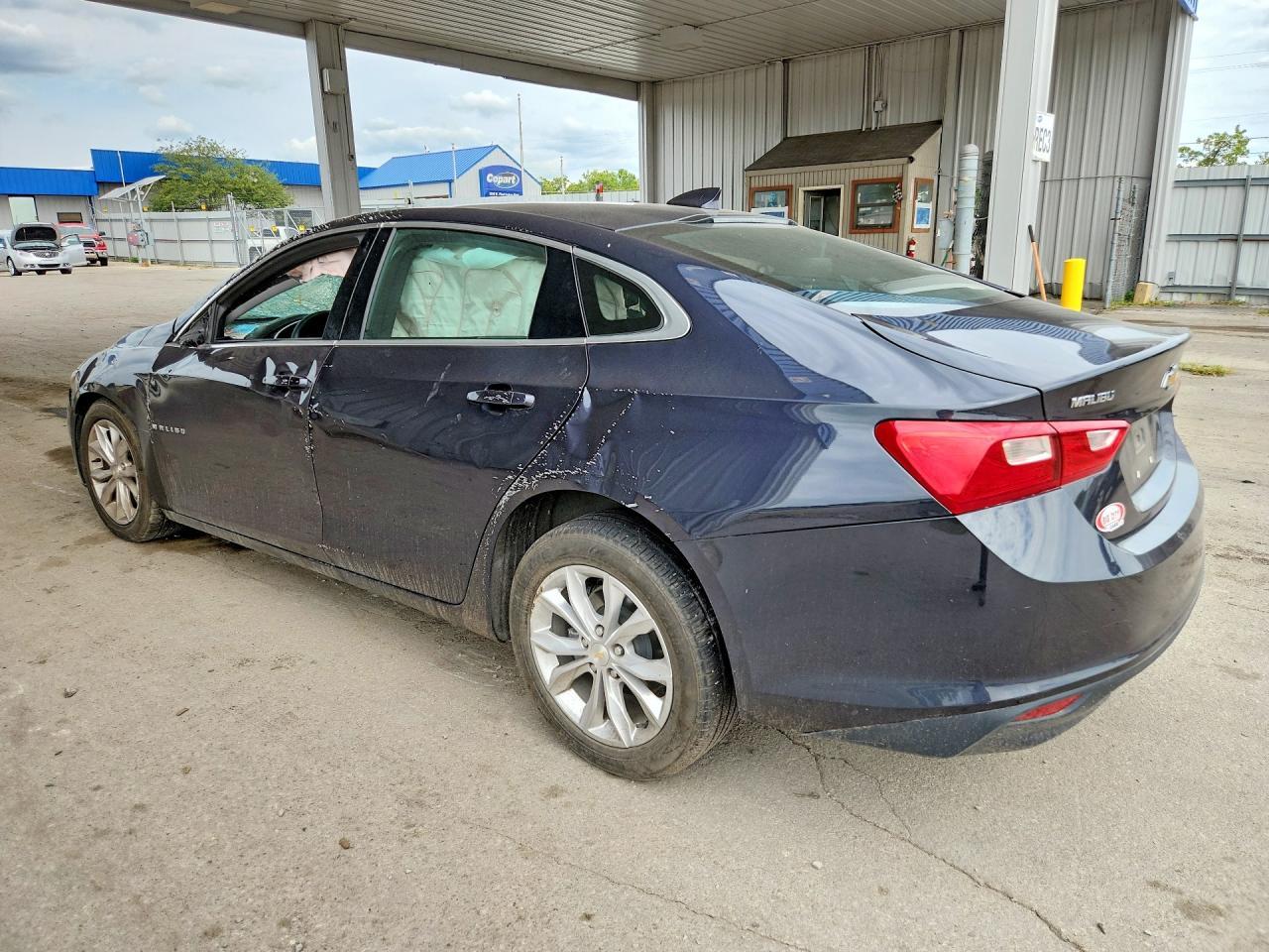 2023 Chevrolet Malibu Lt - zdjęcie 3