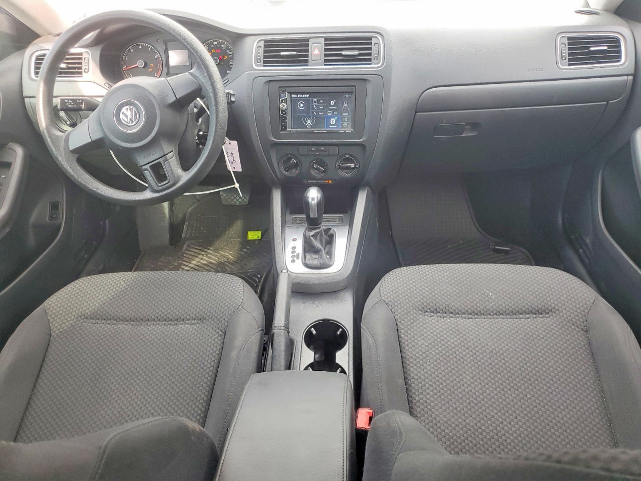 2014 Volkswagen Jetta Base - zdjęcie 8