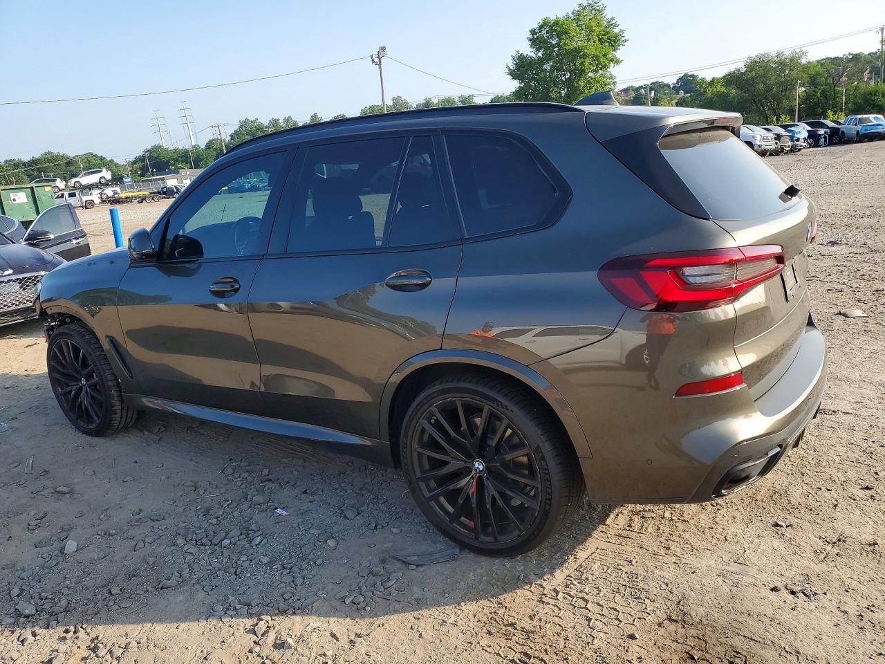 2023 BMW X5 xDrive40I - zdjęcie 2