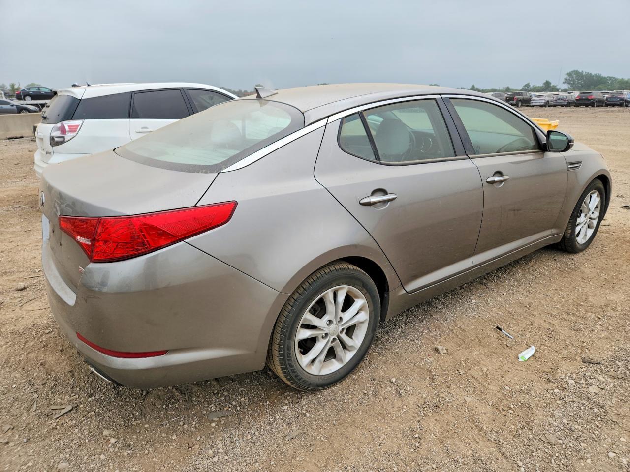2013 Kia Optima Lx - zdjęcie 3