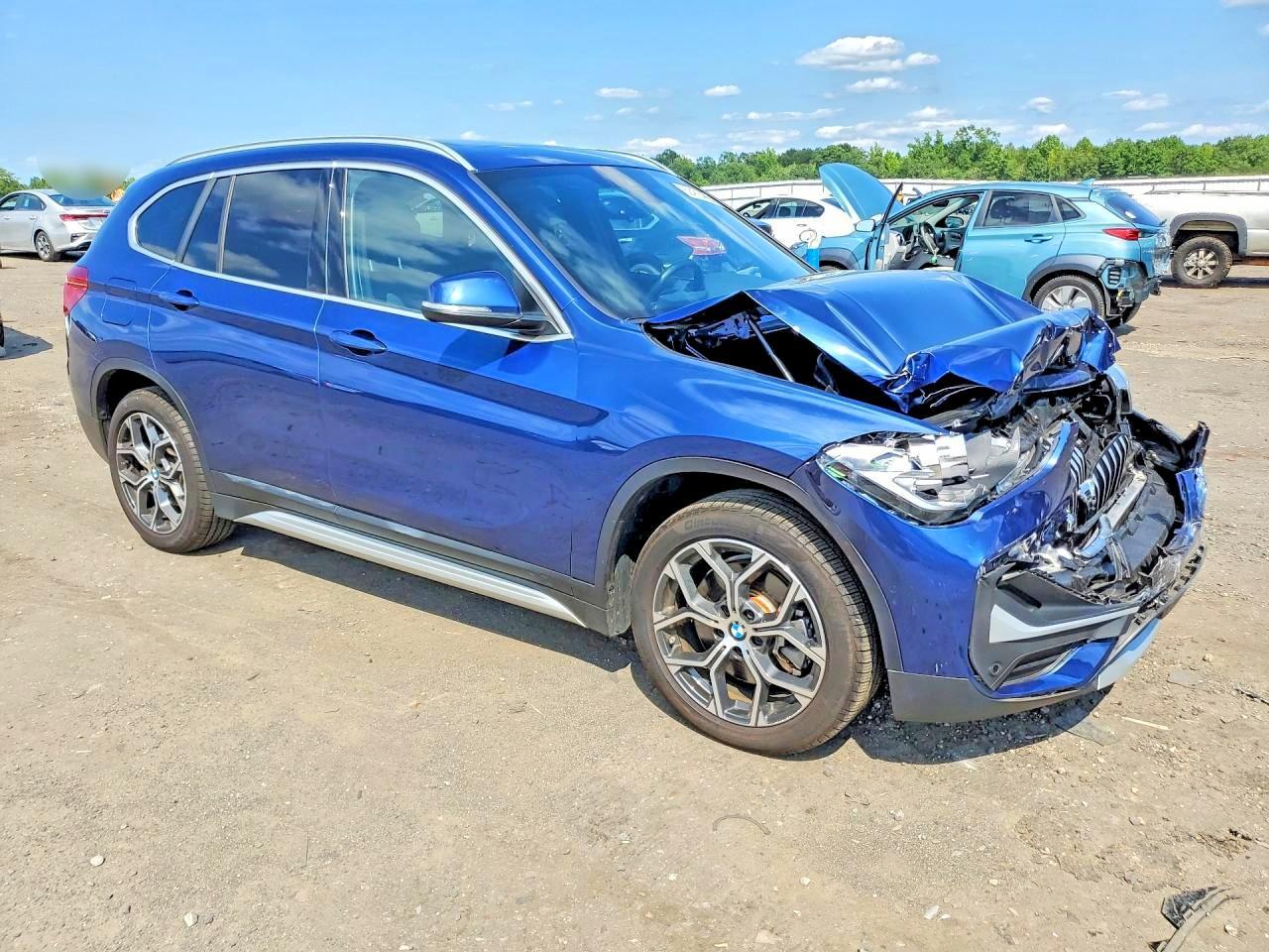 2022 BMW X1 xDrive28I - zdjęcie 4