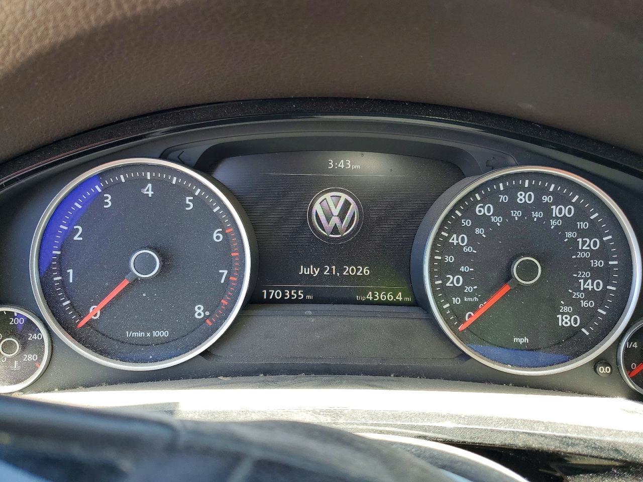 2016 Volkswagen Touareg Sport - zdjęcie 9