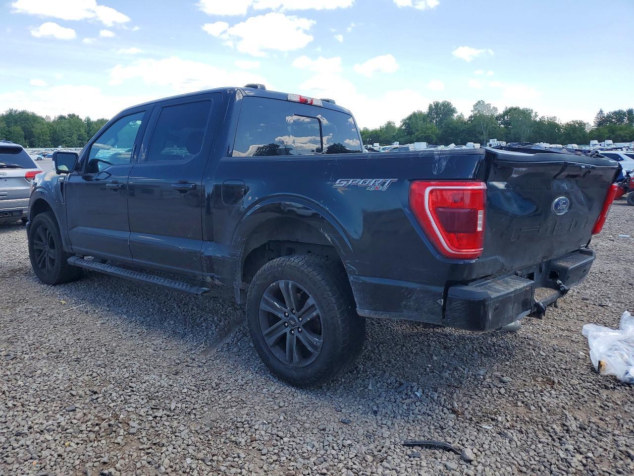 2021 Ford F150 Supercrew - zdjęcie 2