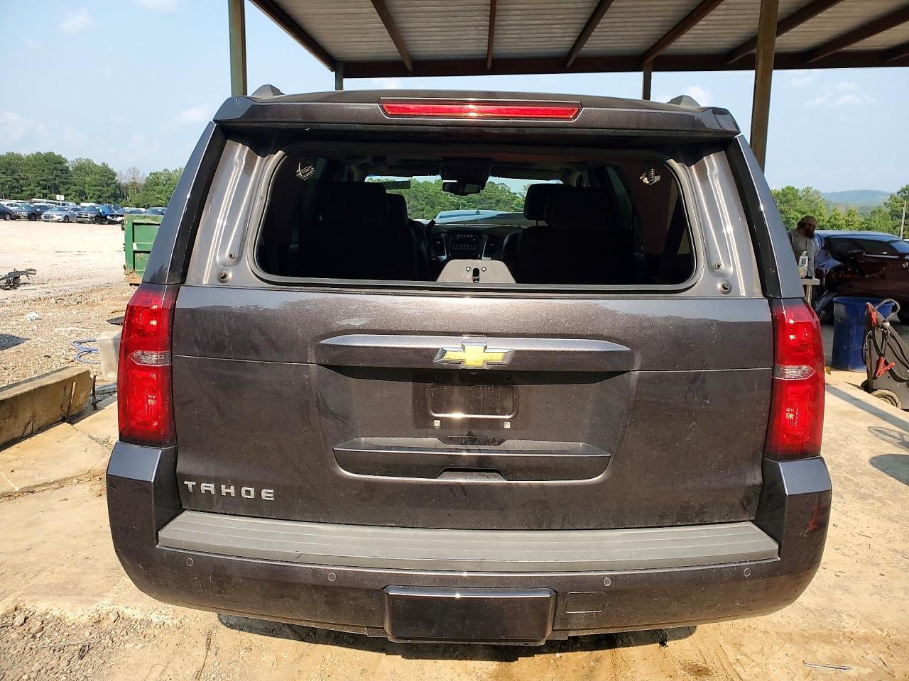 2016 Chevrolet Tahoe C1500 Lt - zdjęcie 6