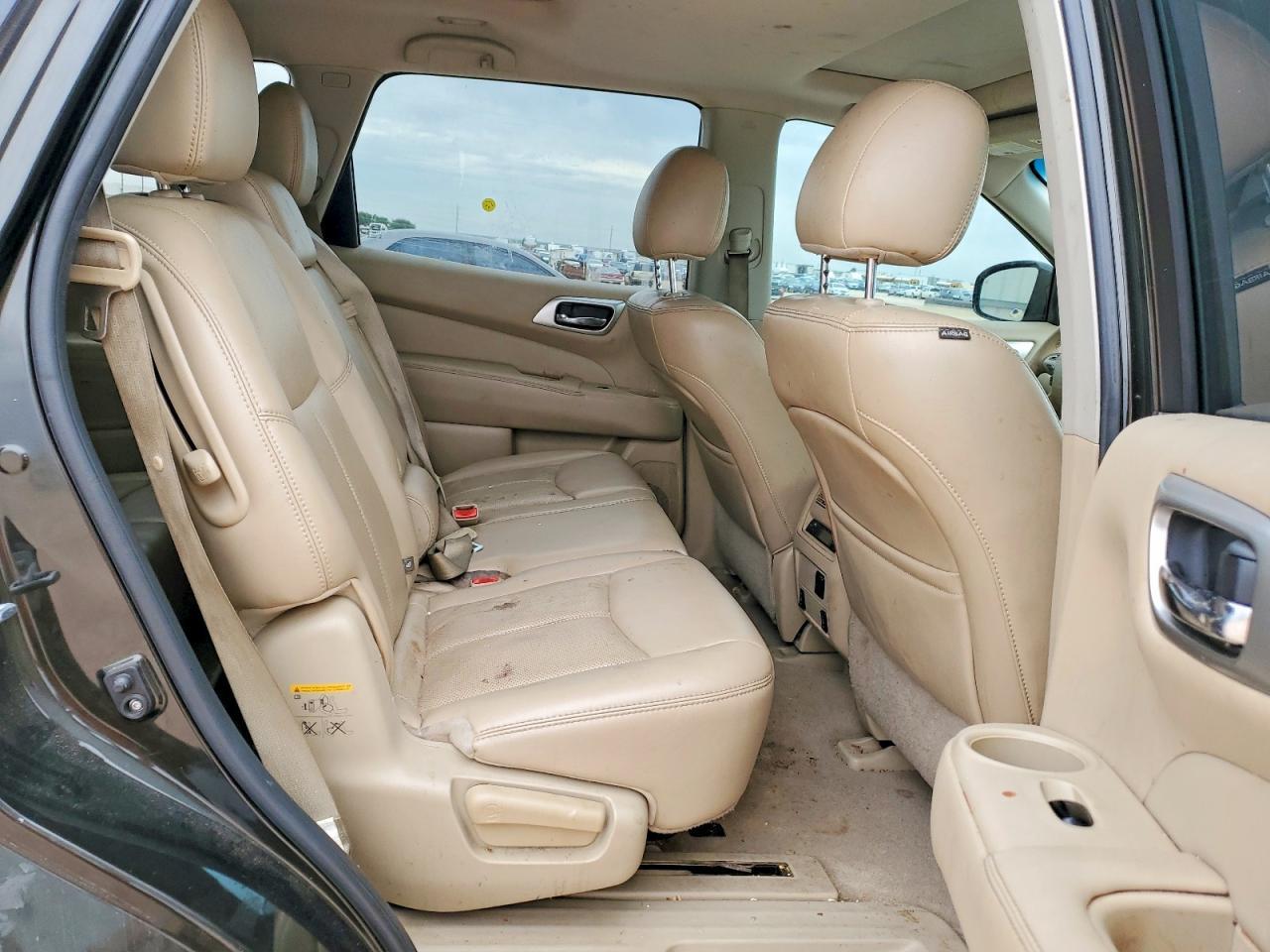 2015 Nissan Pathfinder S - zdjęcie 11