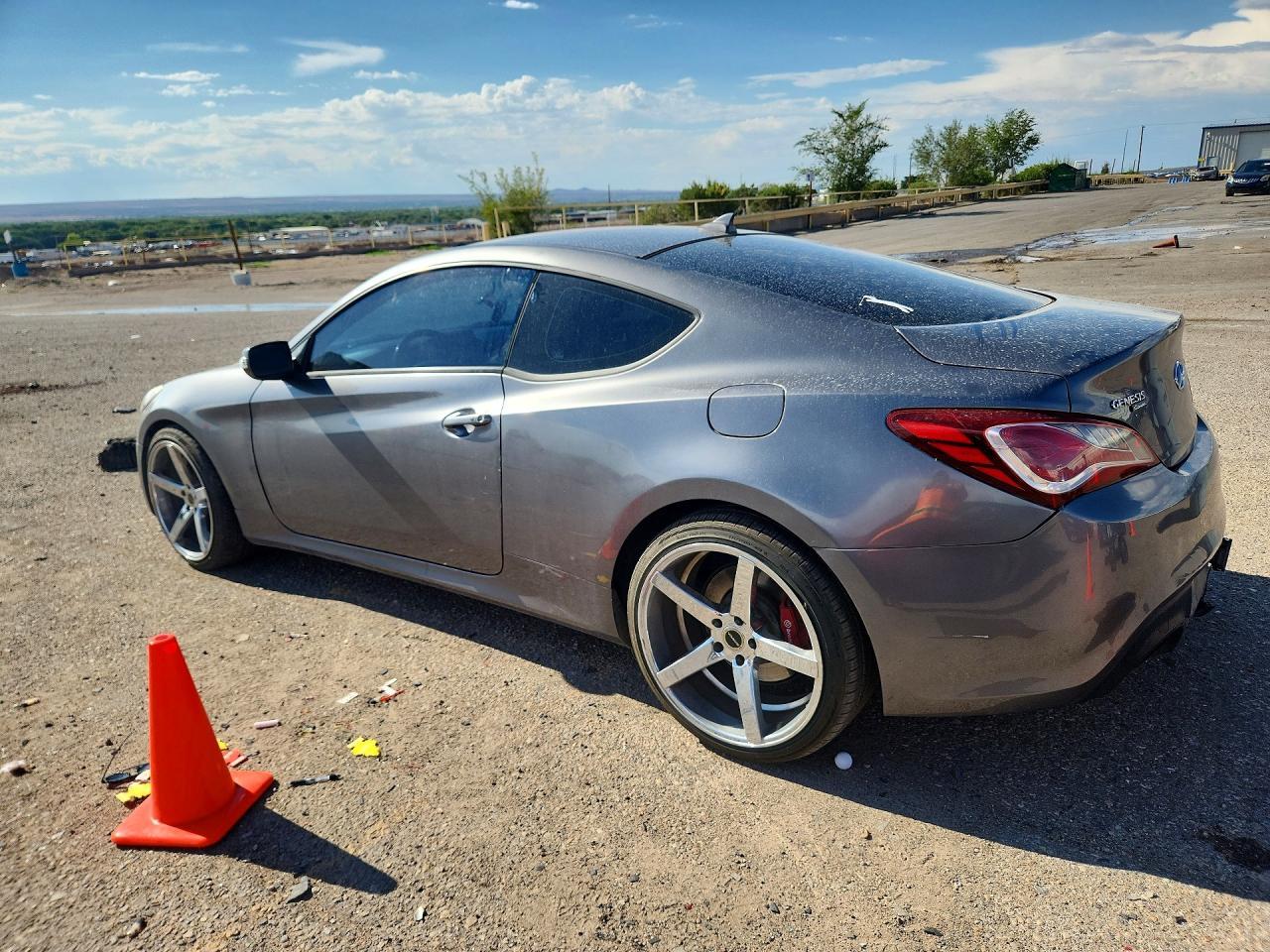 2015 Hyundai Genesis Coupe 3.8 R-Spec - zdjęcie 2