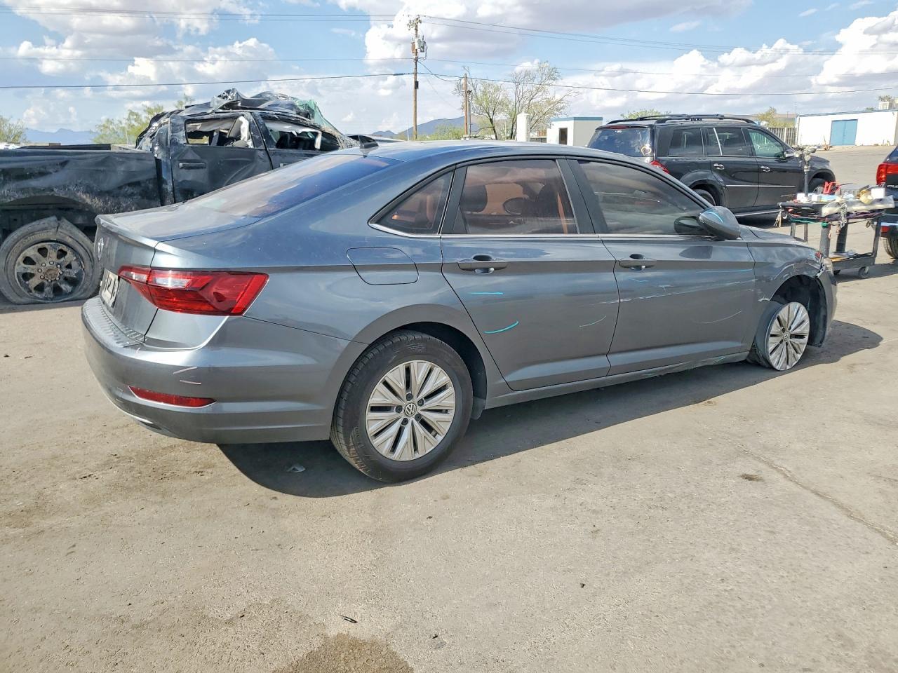 2020 Volkswagen Jetta S - zdjęcie 3