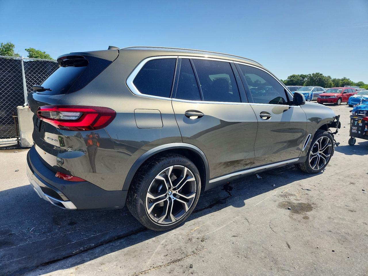 2021 BMW X5 Sdrive 40I - zdjęcie 3