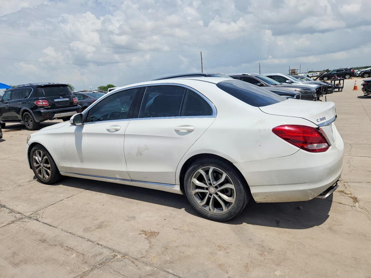 2015 Mercedes-Benz C 300 - zdjęcie 2