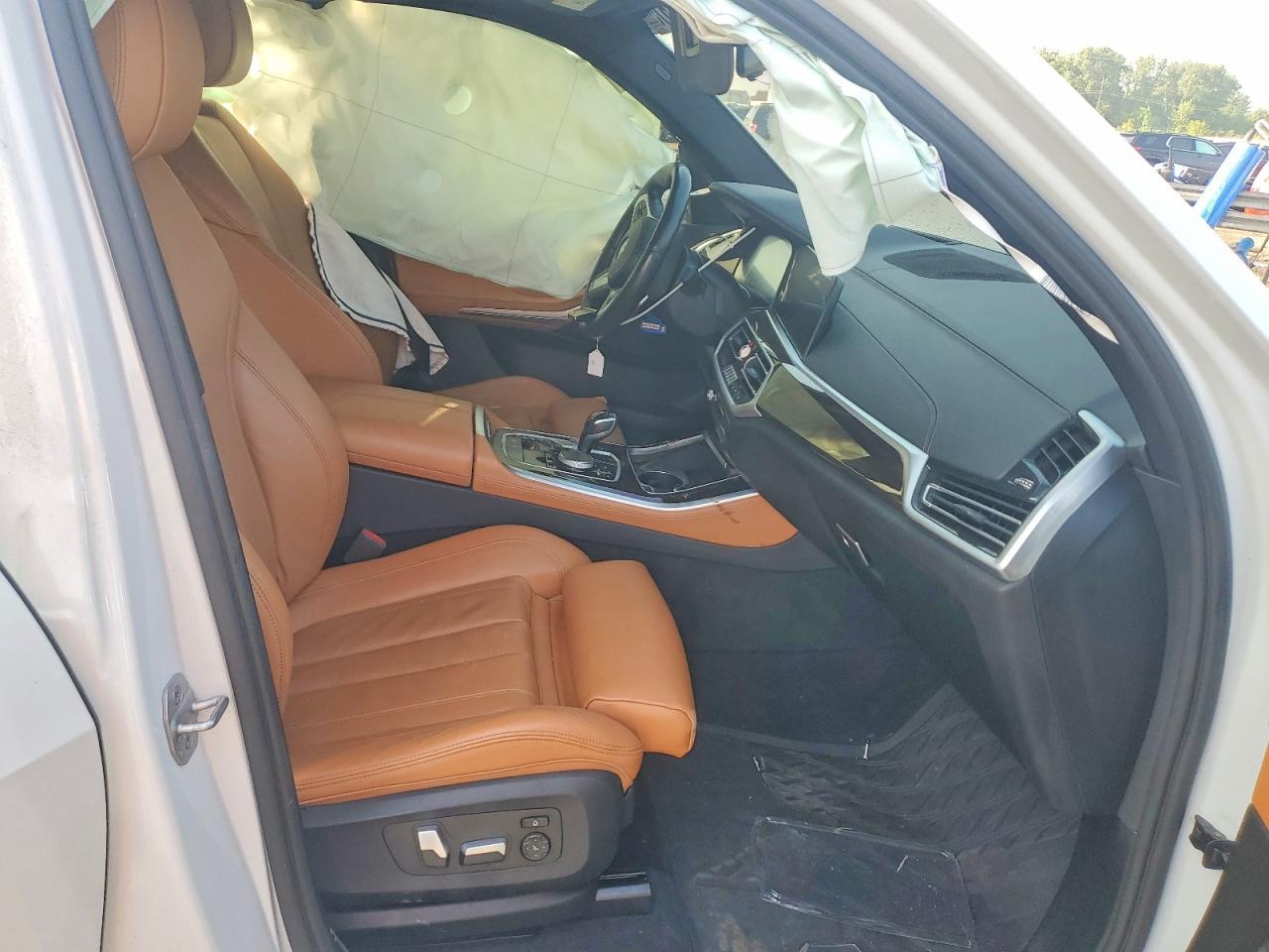 2021 BMW X5 xDrive40I - zdjęcie 7