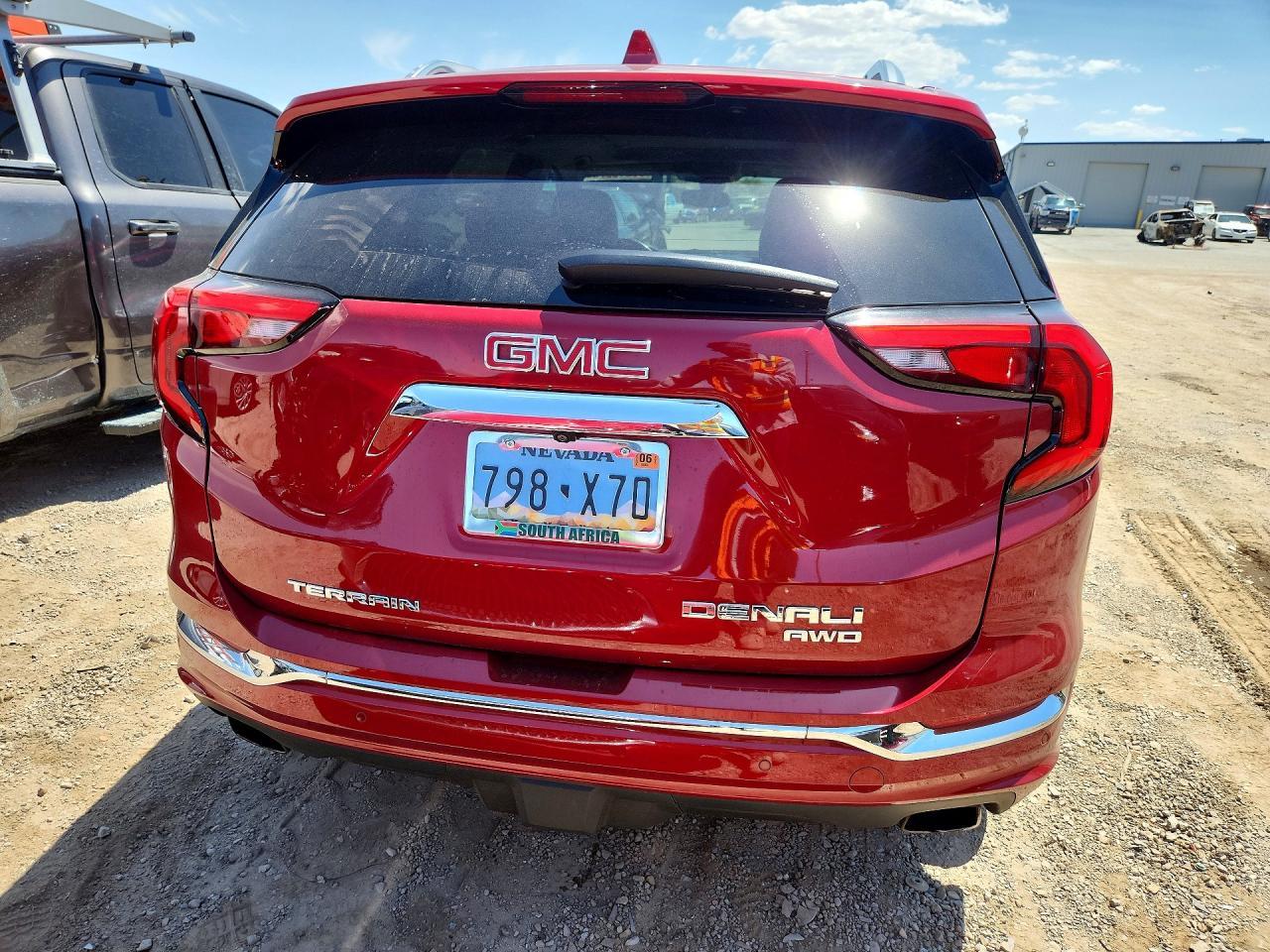 2020 GMC Terrain Denali - zdjęcie 6