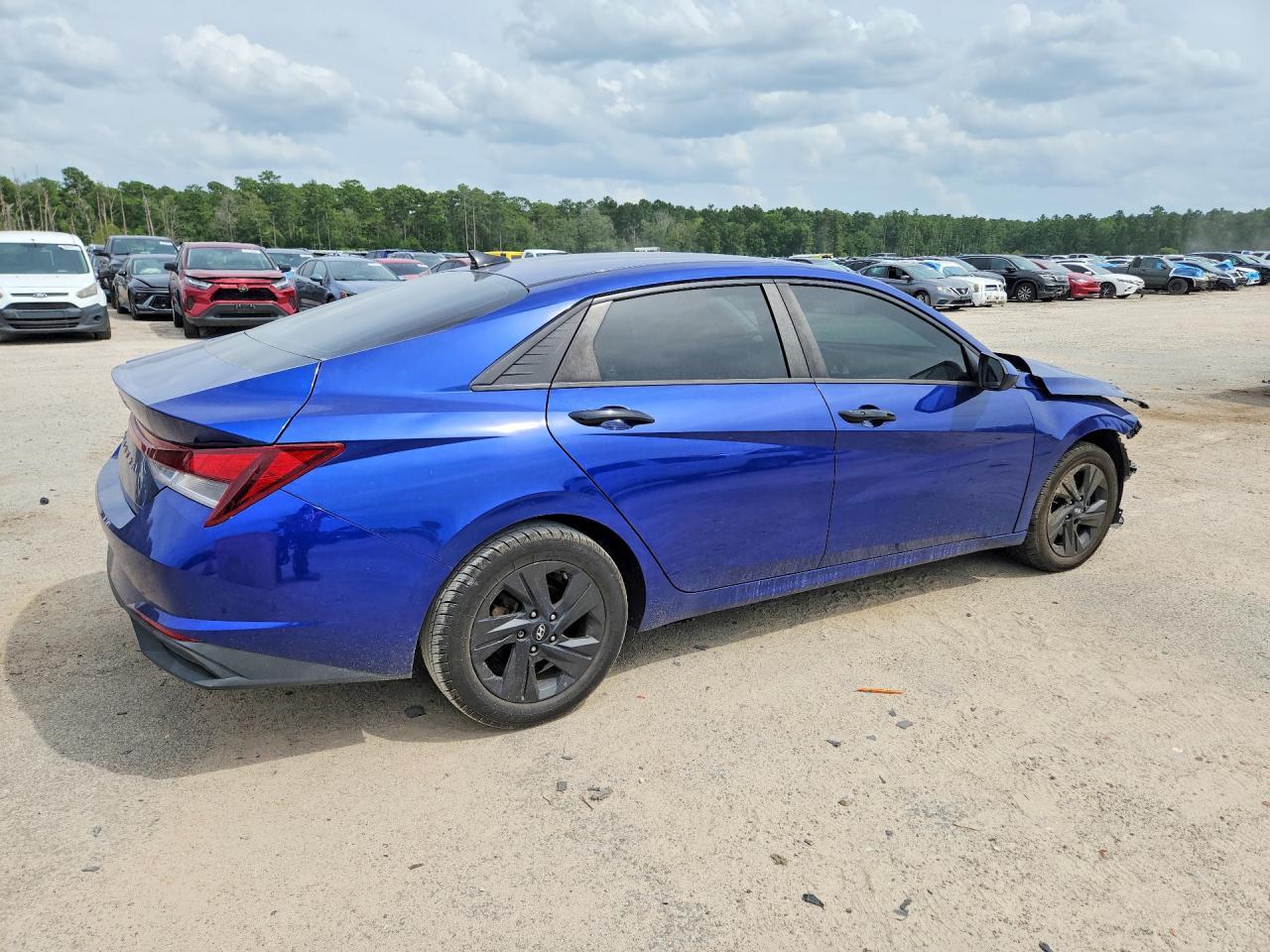 2022 Hyundai Elantra Sel - zdjęcie 3