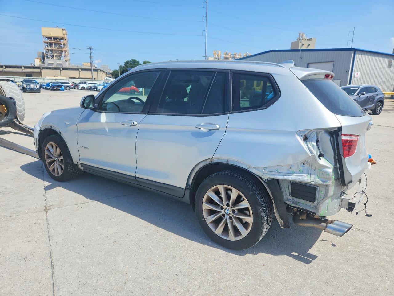 2015 BMW X3 xDrive28I - zdjęcie 2