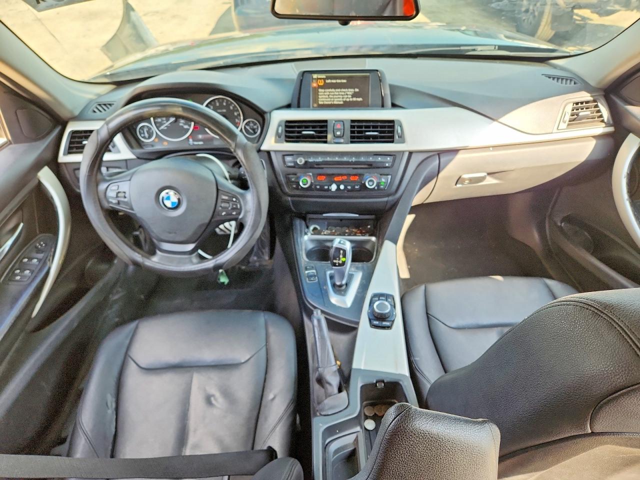2014 BMW 320 I xDrive - zdjęcie 8