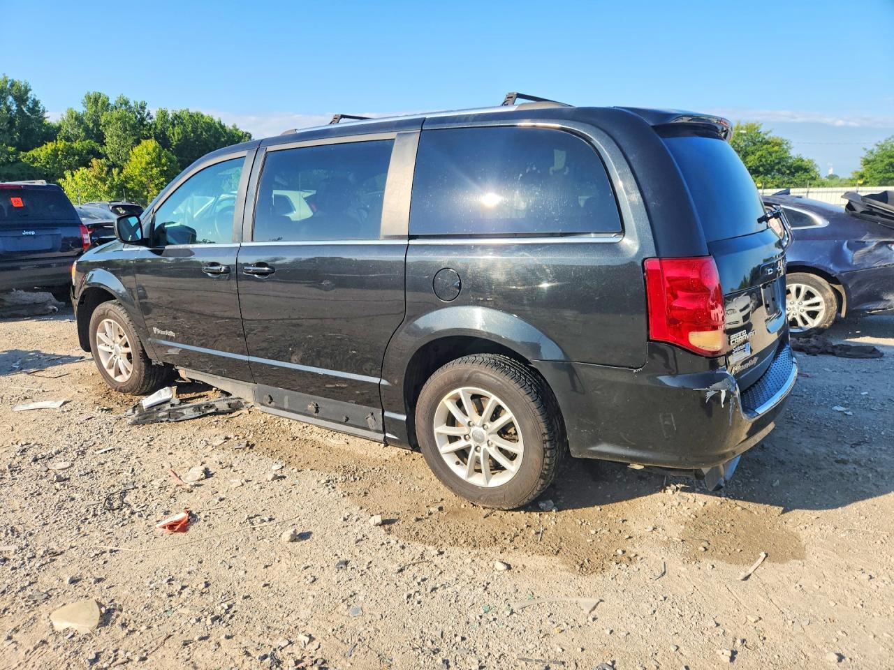 2019 Dodge Grand Caravan Sxt - zdjęcie 2