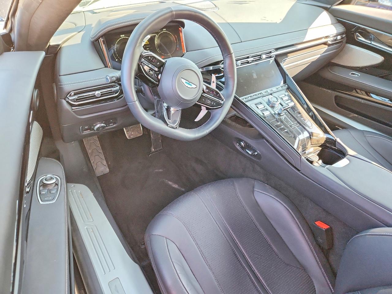 2024 Aston Martin Db12 - zdjęcie 8