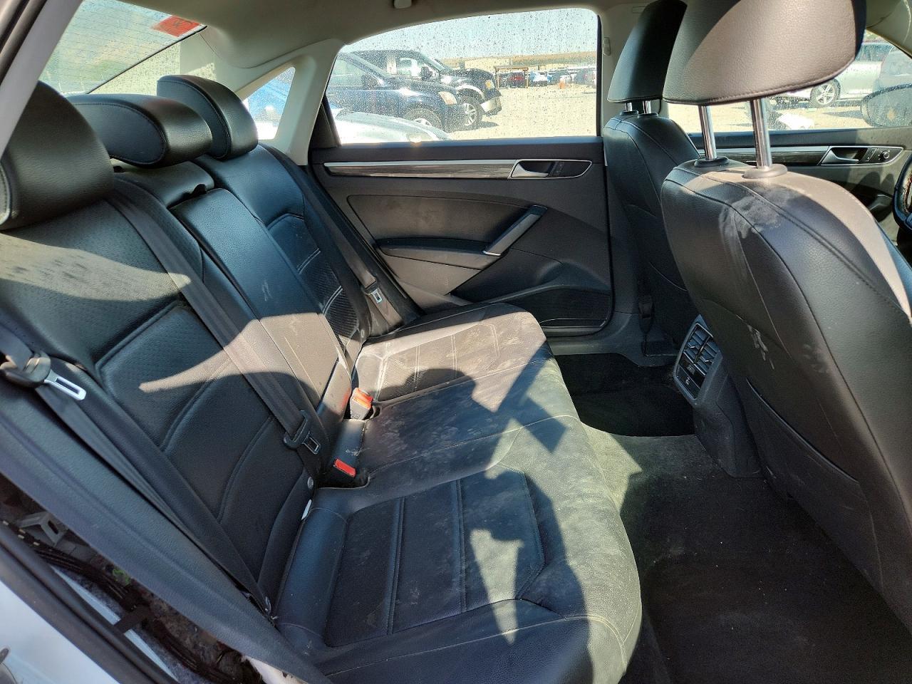 2016 Volkswagen Passat Se - zdjęcie 10