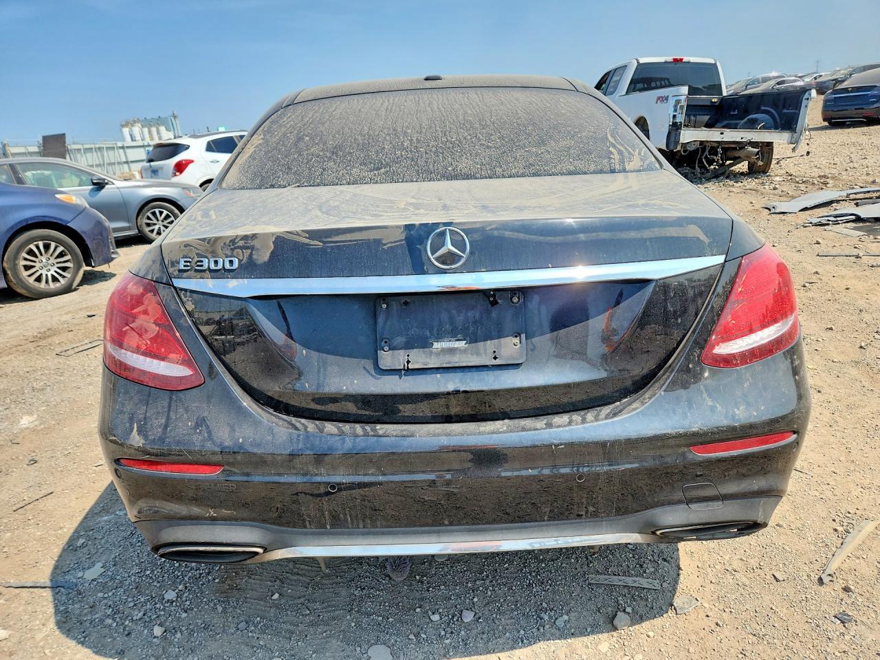 2017 Mercedes-Benz E 300 - zdjęcie 6