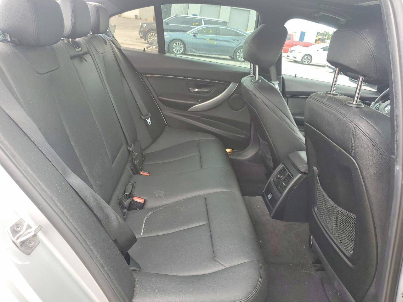 2016 BMW 328 Xi Sulev - zdjęcie 10