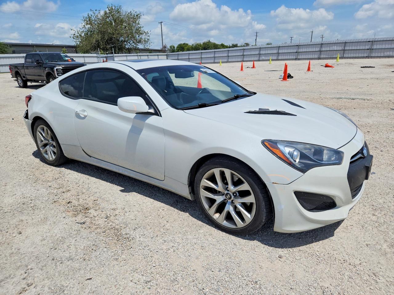 2013 Hyundai Genesis Coupe 2.0T - zdjęcie 4
