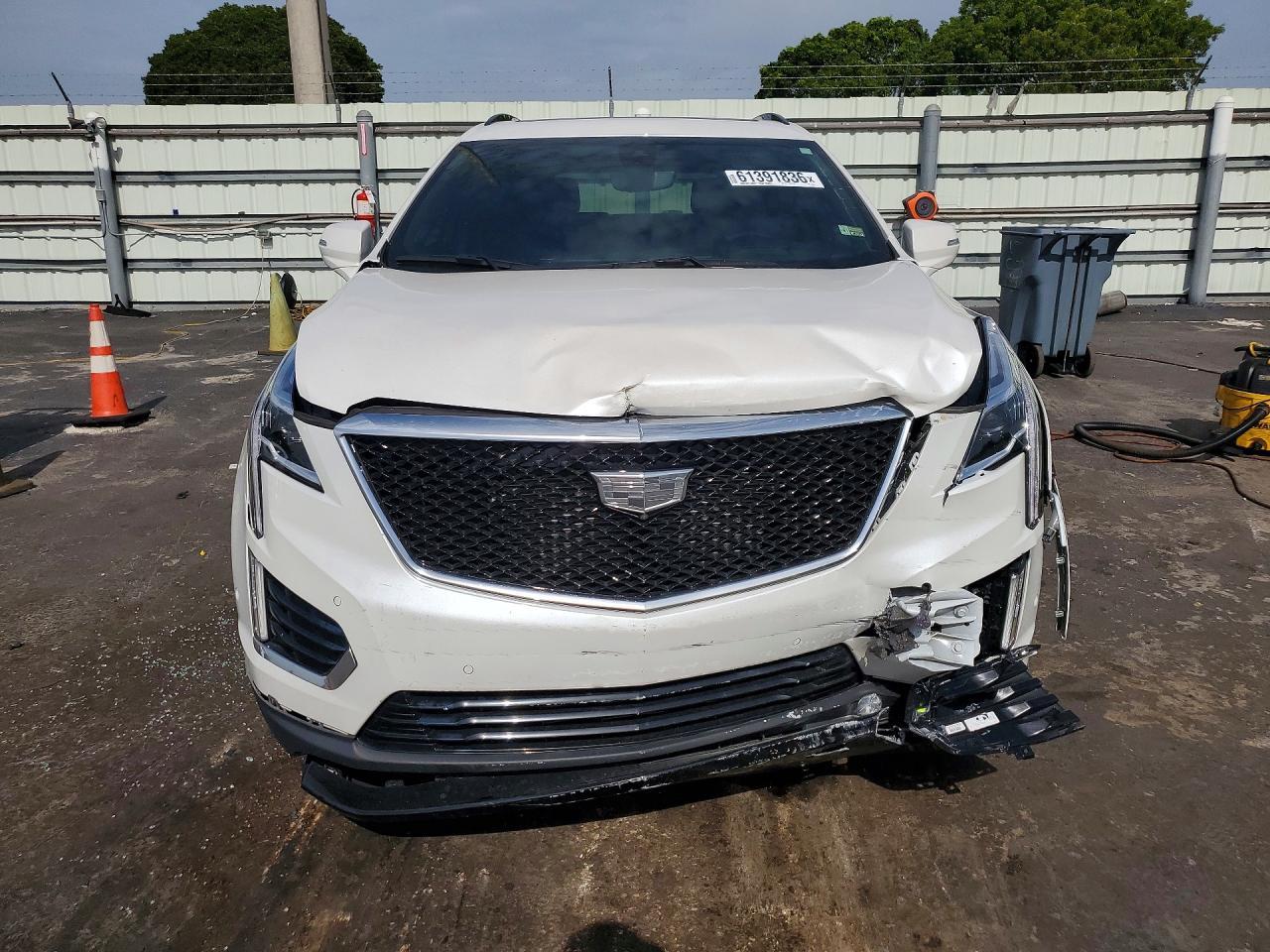 2024 Cadillac Xt5 Sport - zdjęcie 5