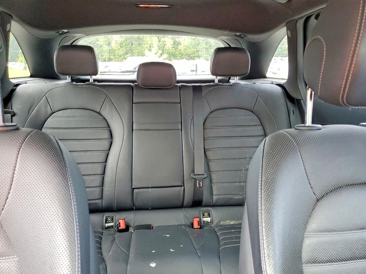 2017 Mercedes-Benz Glc 300 - zdjęcie 10