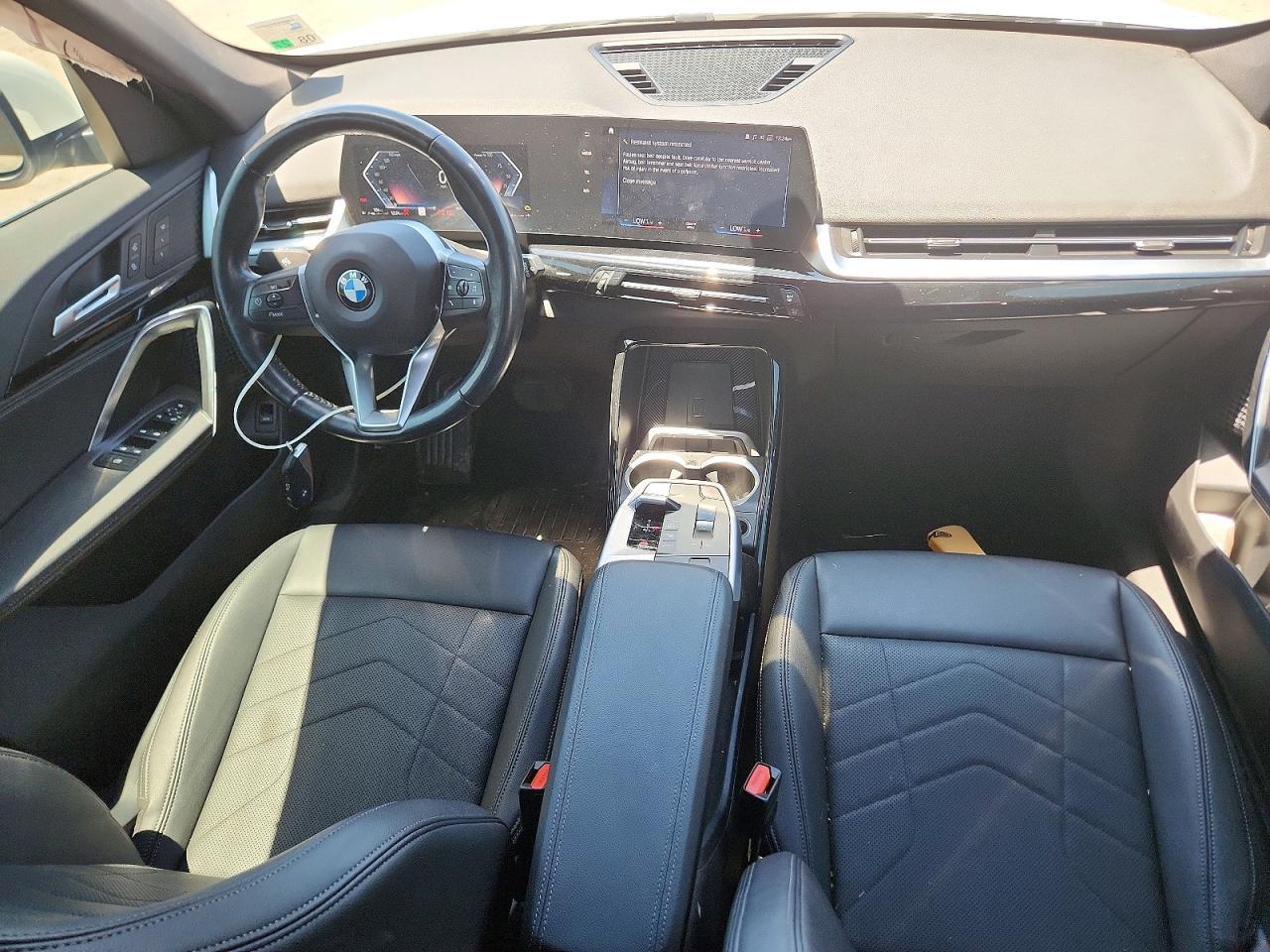 2023 BMW X1 xDrive28I - zdjęcie 8