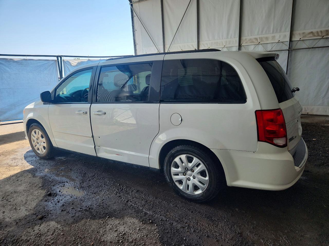 2016 Dodge Grand Caravan Se - zdjęcie 2