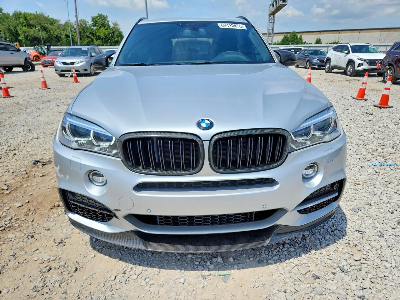 2016 BMW X5 xDrive50I - zdjęcie 5