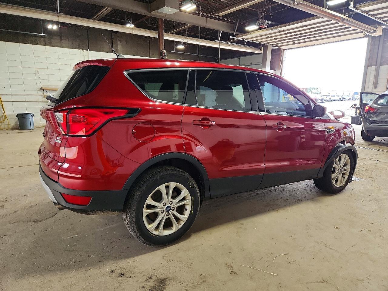 2019 Ford Escape Se - zdjęcie 3