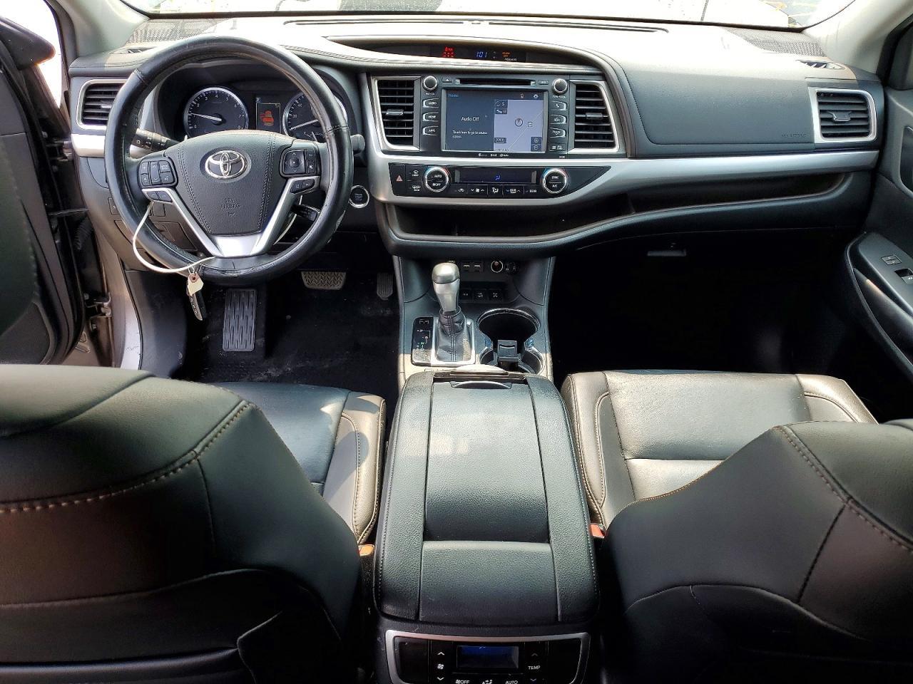 2019 Toyota Highlander Xle - zdjęcie 8