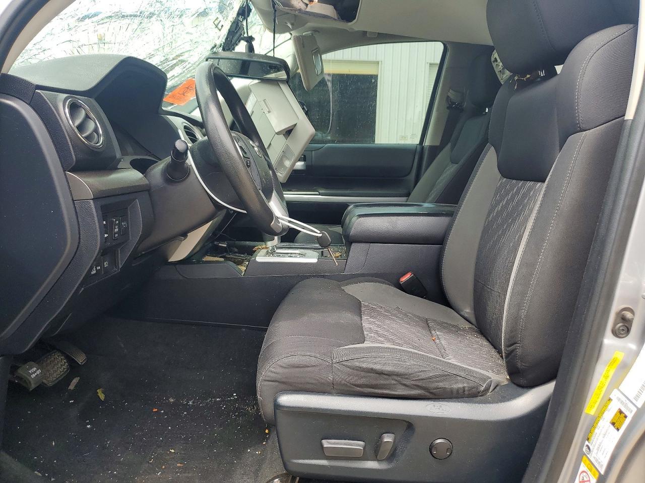 2018 Toyota Tundra Sr5 - zdjęcie 7
