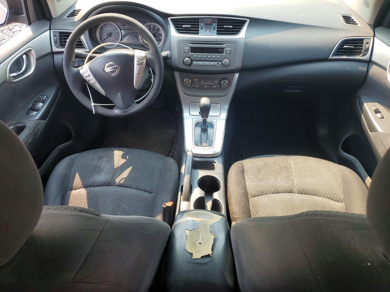 2013 Nissan Sentra S - zdjęcie 8