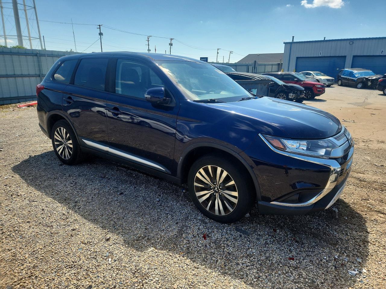 2019 Mitsubishi Outlander Se - zdjęcie 4