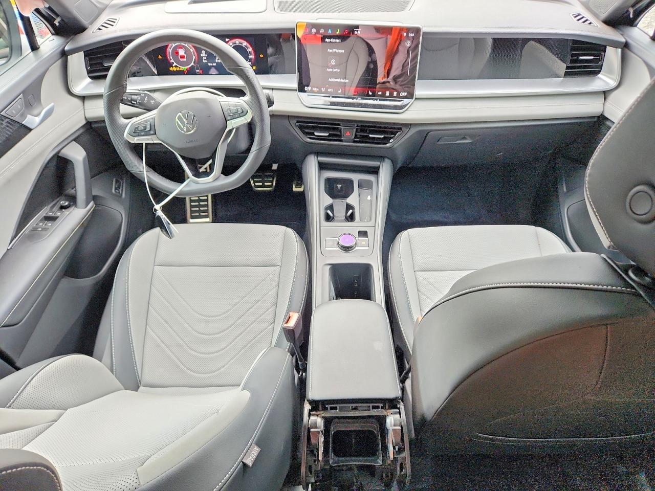 2025 Volkswagen Tiguan Se R-Line Black - zdjęcie 8