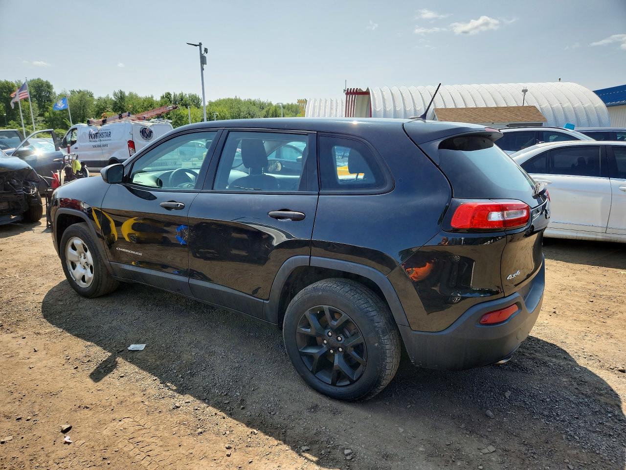 2014 Jeep Cherokee Sport - zdjęcie 2