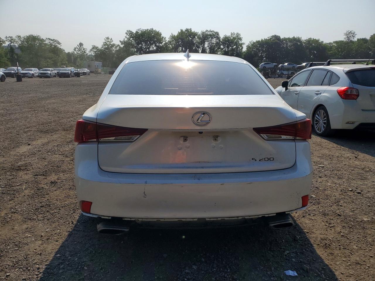 2017 Lexus Is 200T - zdjęcie 6