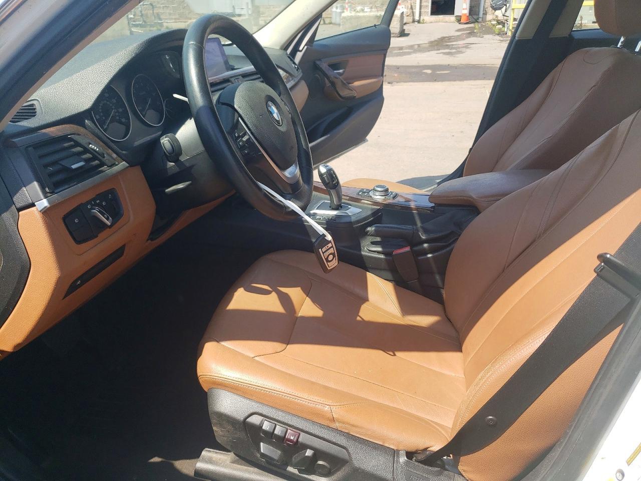 2013 BMW 328 Xi - zdjęcie 7