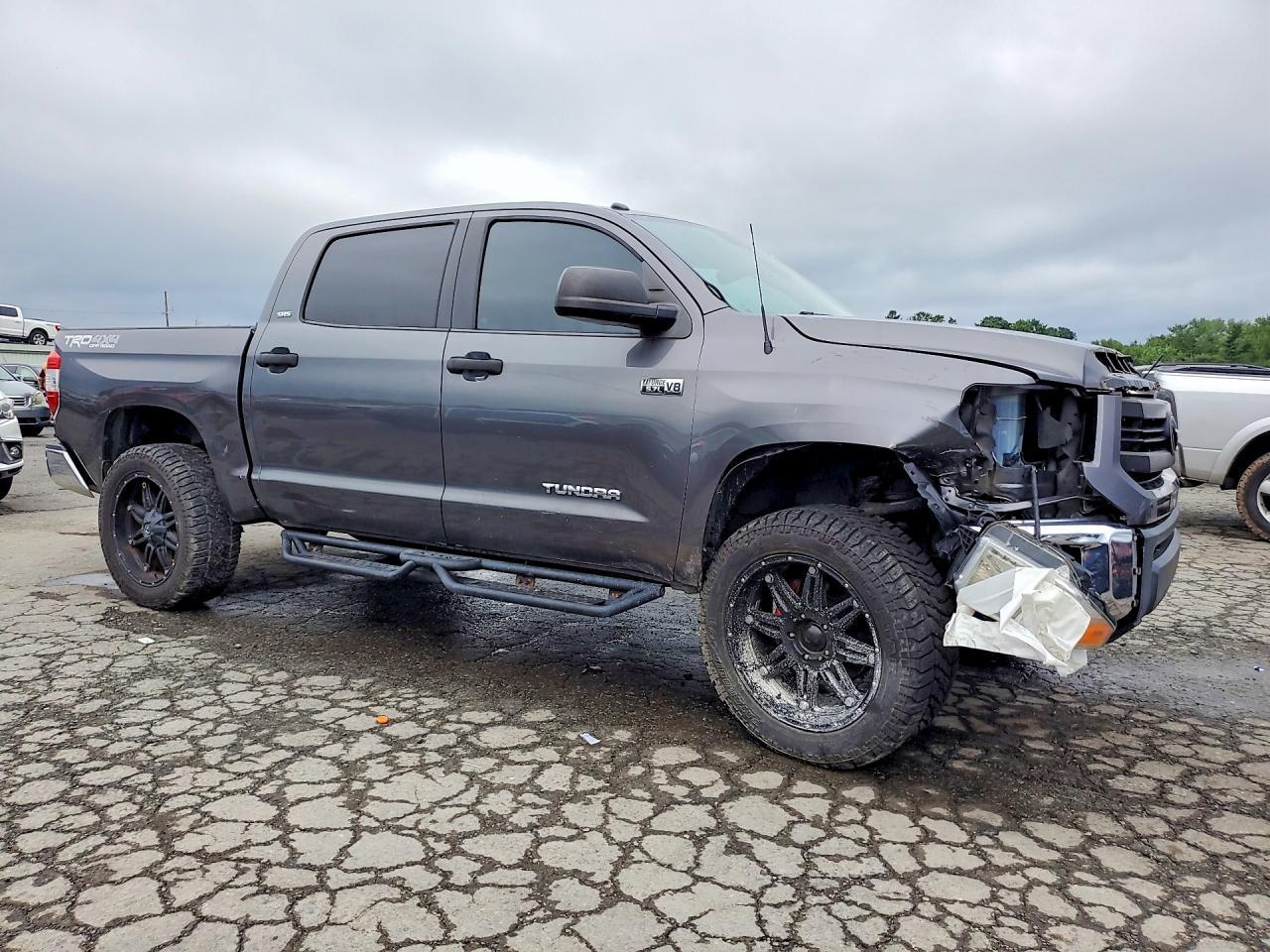 2014 Toyota Tundra Crewmax Sr5 - zdjęcie 4