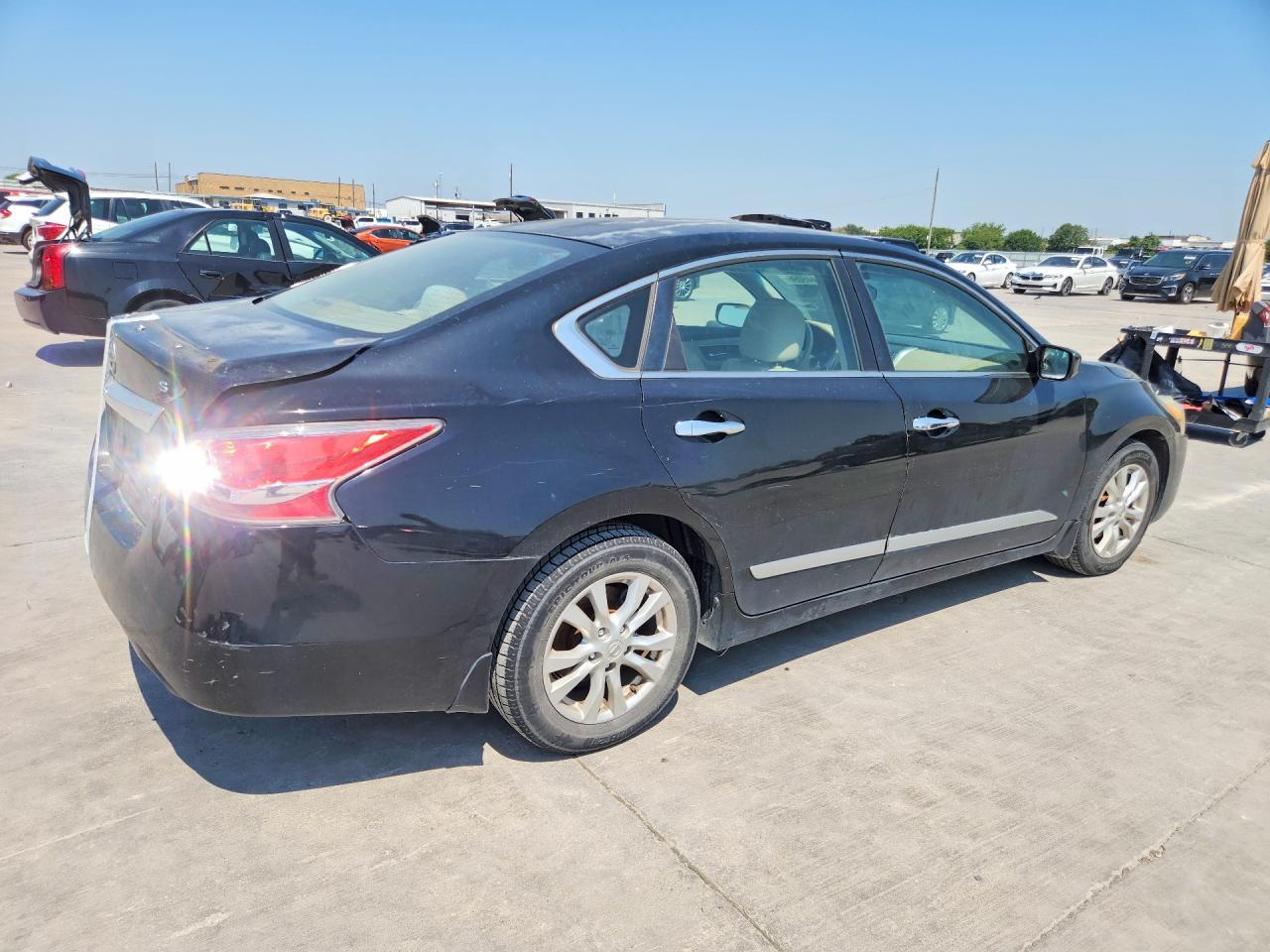 2014 Nissan Altima 2.5 S - zdjęcie 3