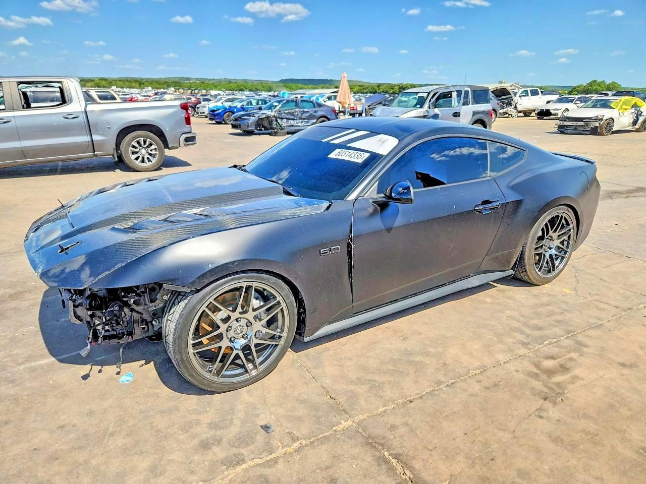 2025 Ford Mustang Gt - zdjęcie główne