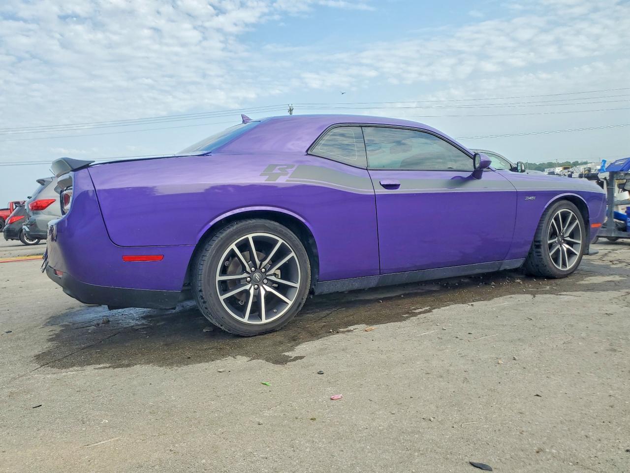 2023 Dodge Challenger R/T - zdjęcie 3
