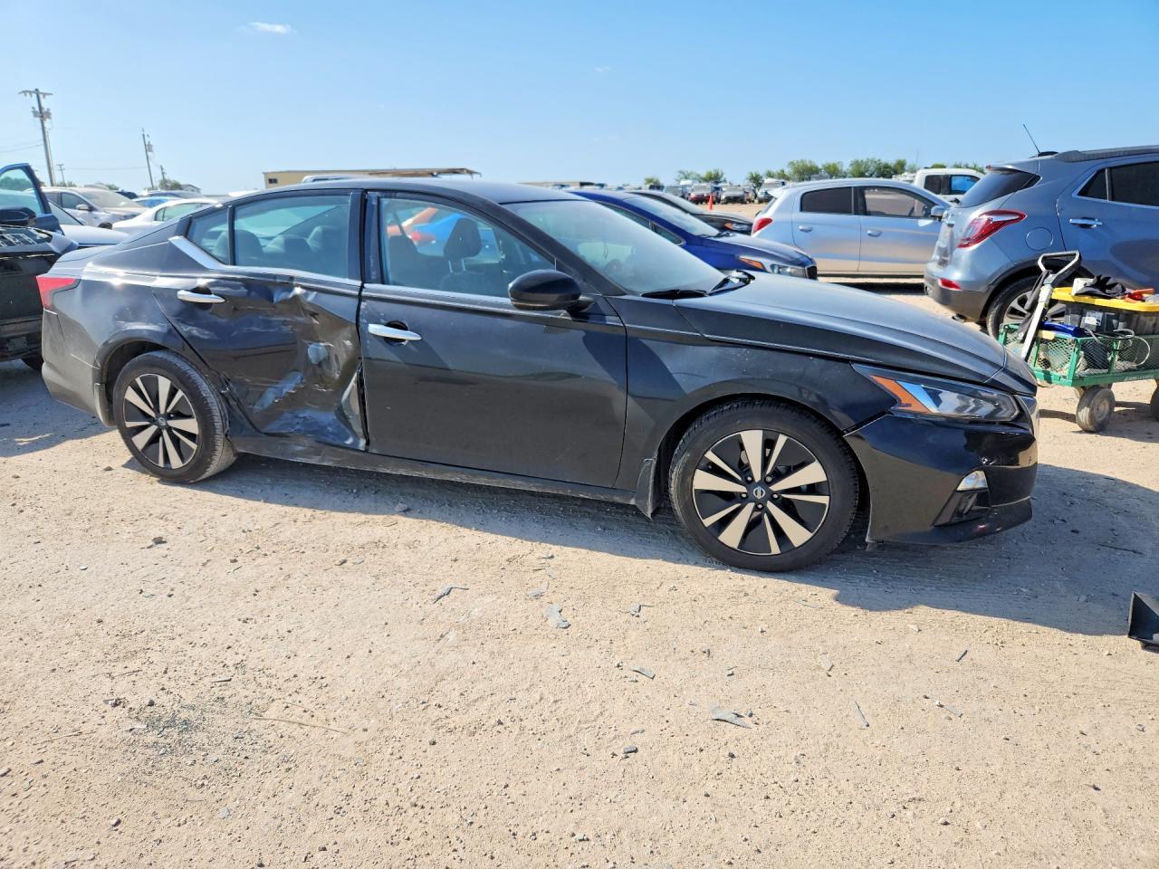 2020 Nissan Altima Sl - zdjęcie 4