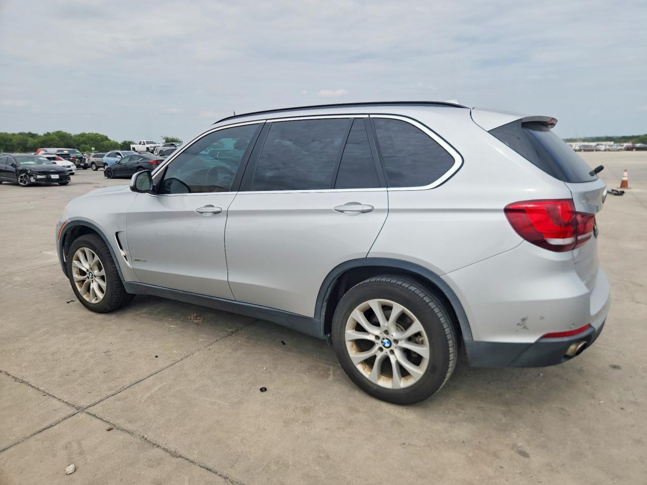 2016 BMW X5 Sdrive35I - zdjęcie 2