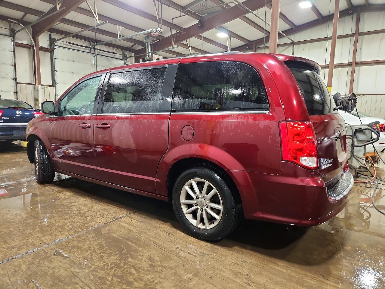 2018 Dodge Grand Caravan Sxt - zdjęcie 2