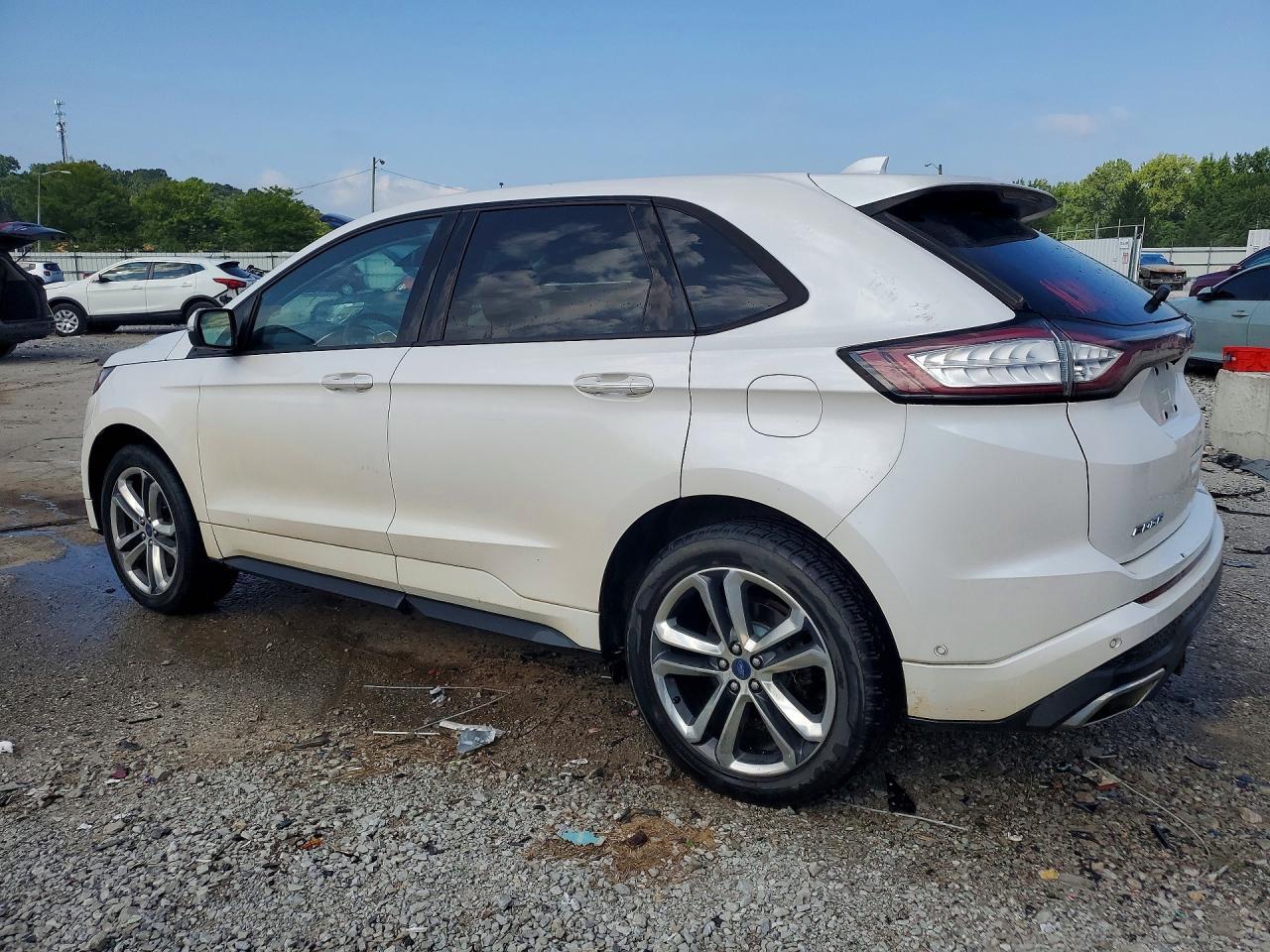 2015 Ford Edge Sport - zdjęcie 2